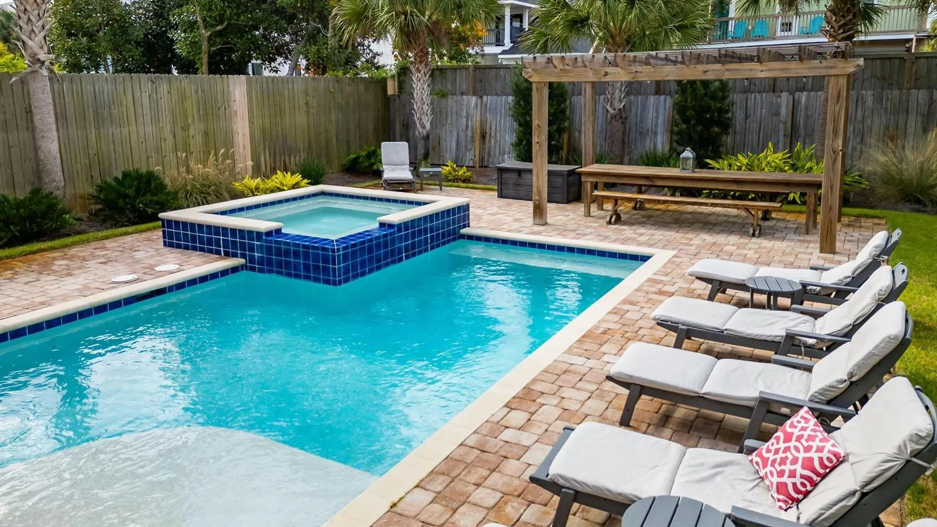 Beachin'-Crystal Beach-Private Pool+Spa Destin Holiday home